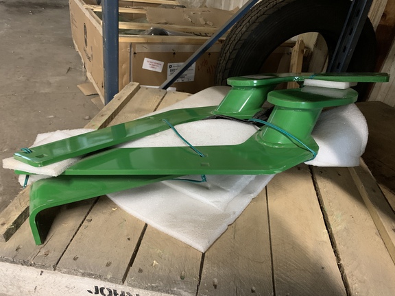 Photo of 2022 John Deere BXX10026