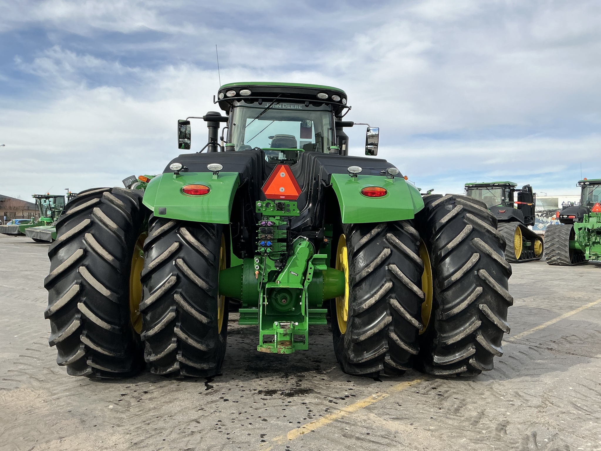 2019 John Deere 9570R Image 4