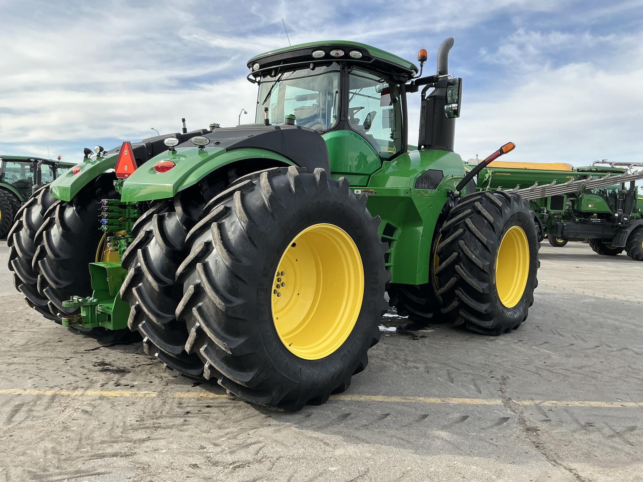 2019 John Deere 9570R Image 5