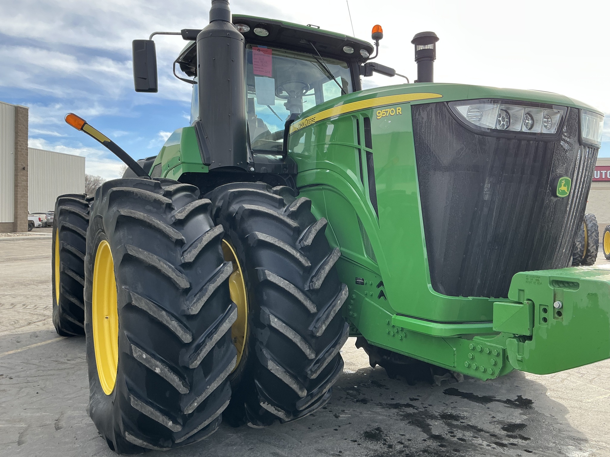 2019 John Deere 9570R Image 8