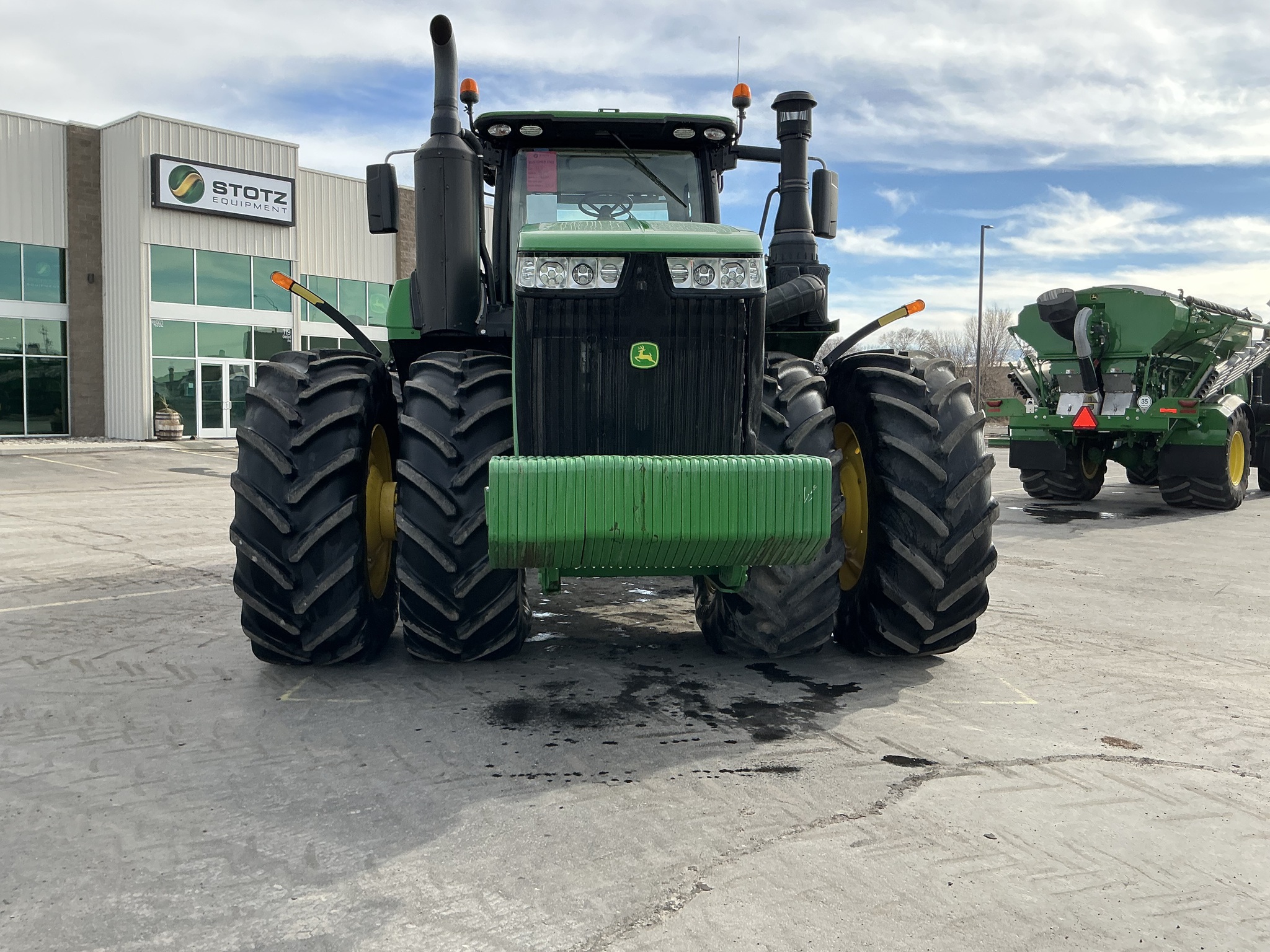 2019 John Deere 9570R Image 10