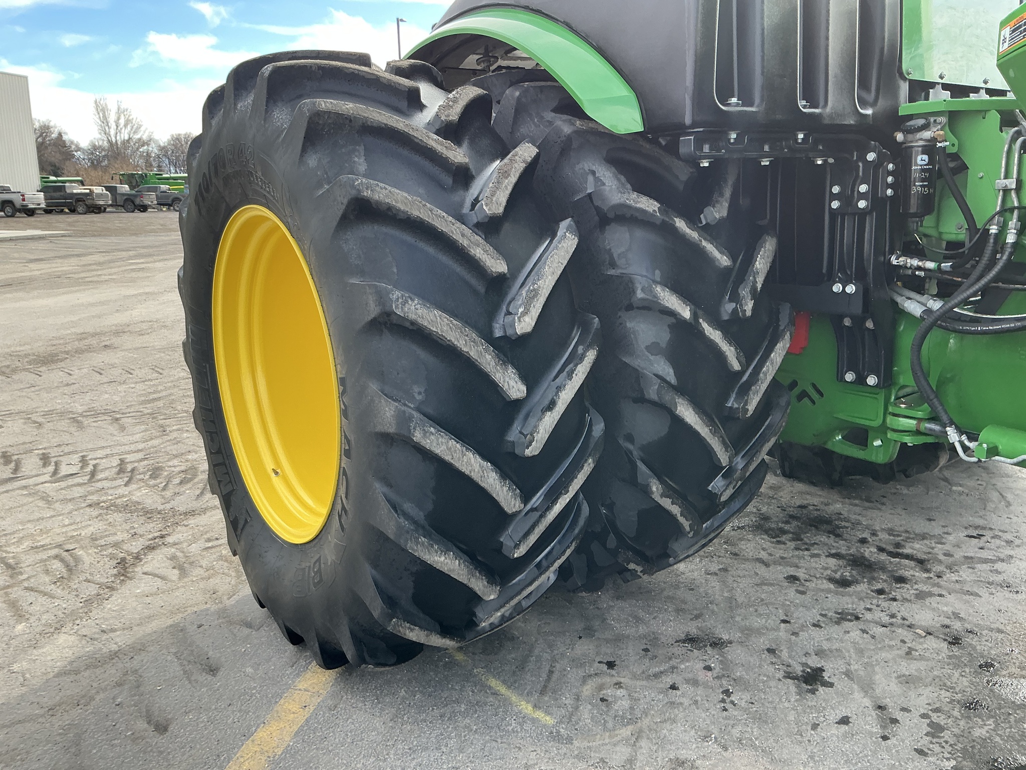 2019 John Deere 9570R Image 12
