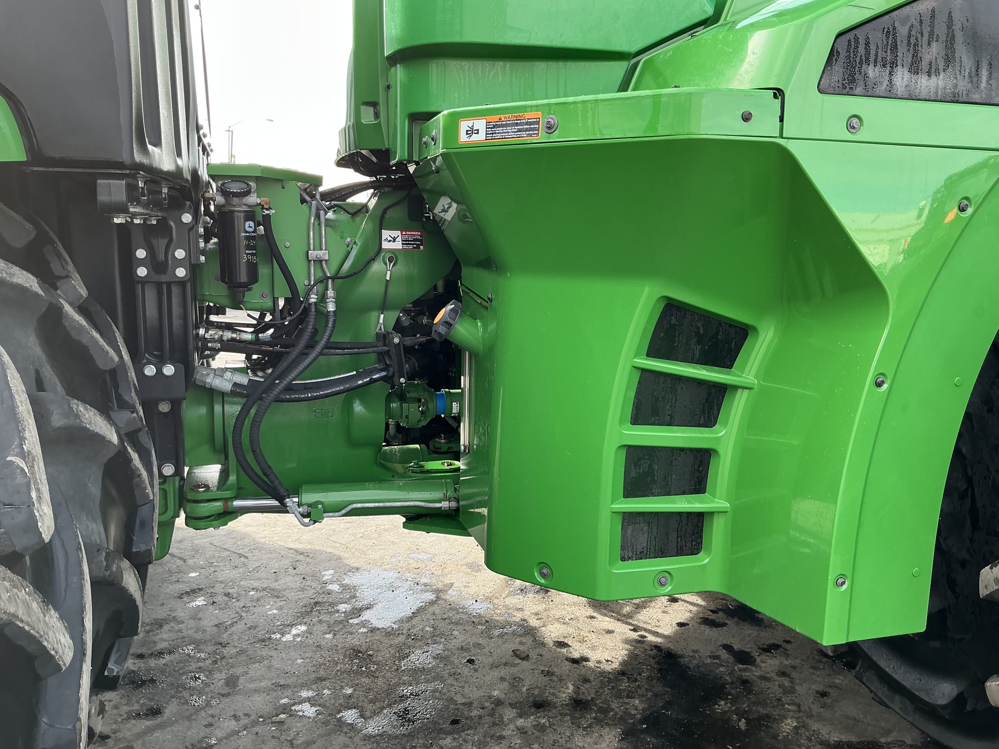 2019 John Deere 9570R Image 24