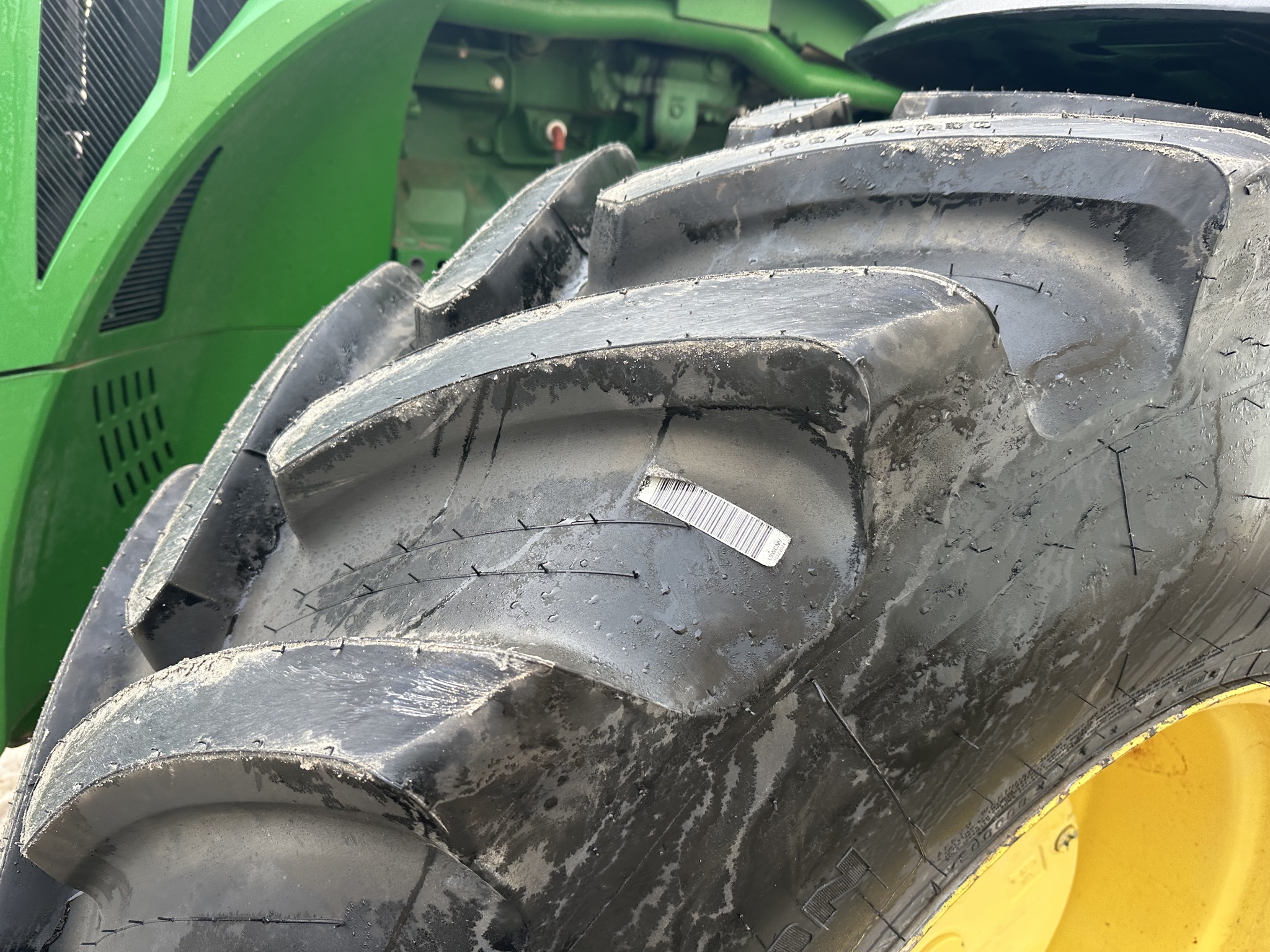 2016 John Deere 8370R Image 5