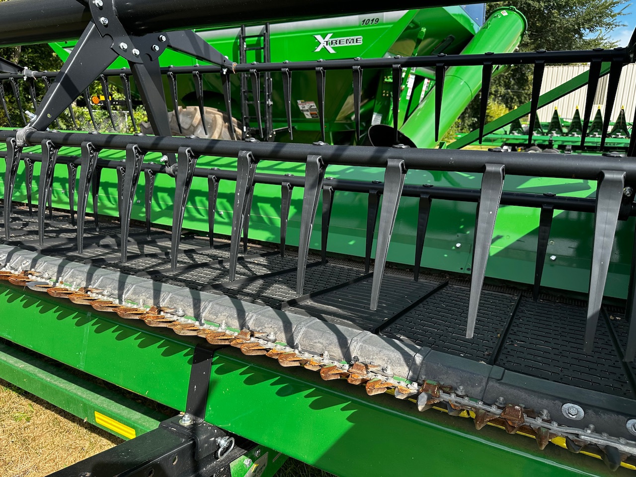 2023 John Deere RD40F at Heritage Tractor in Pontiac, IL