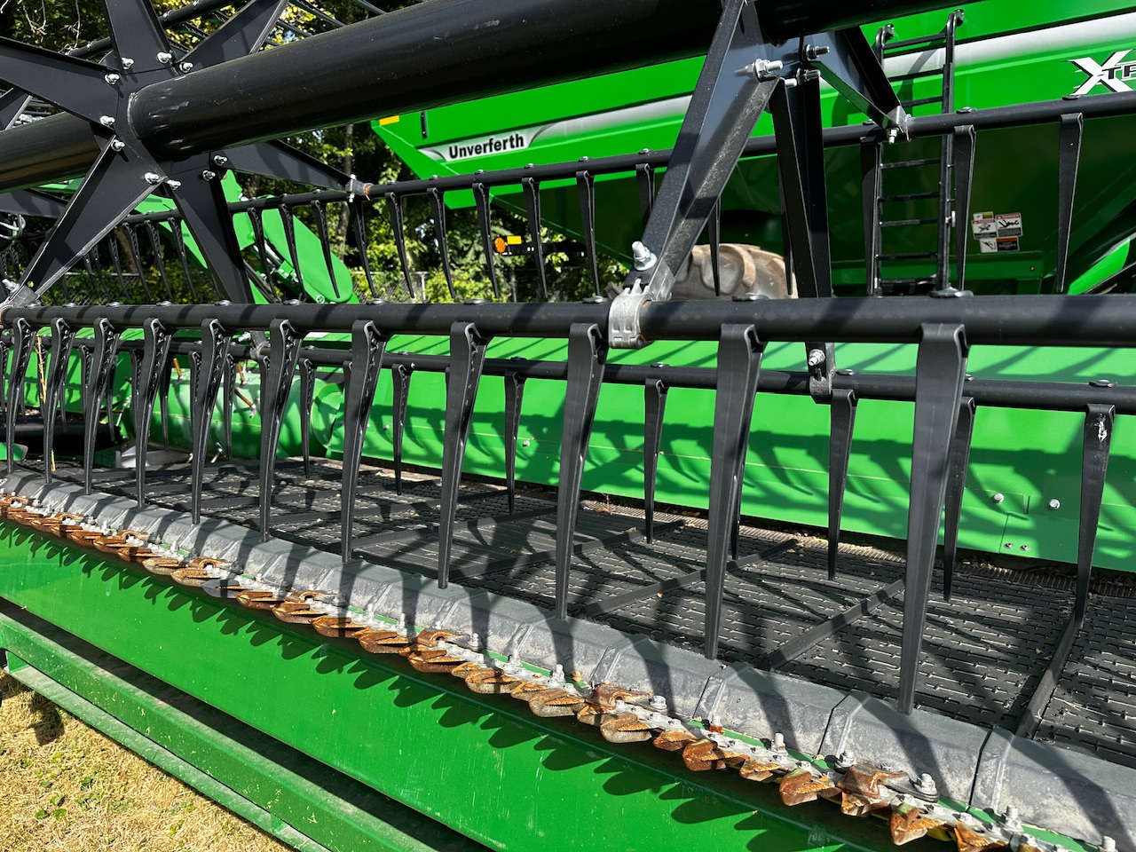  2023 John Deere RD40F at Heritage Tractor in Pontiac, IL