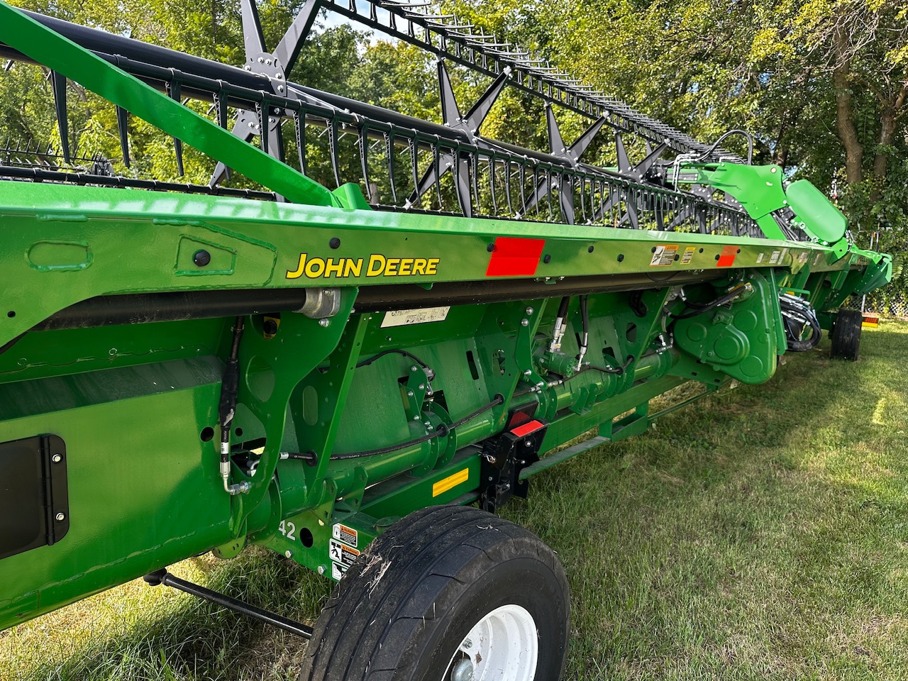  2023 John Deere RD40F at Heritage Tractor in Pontiac, IL
