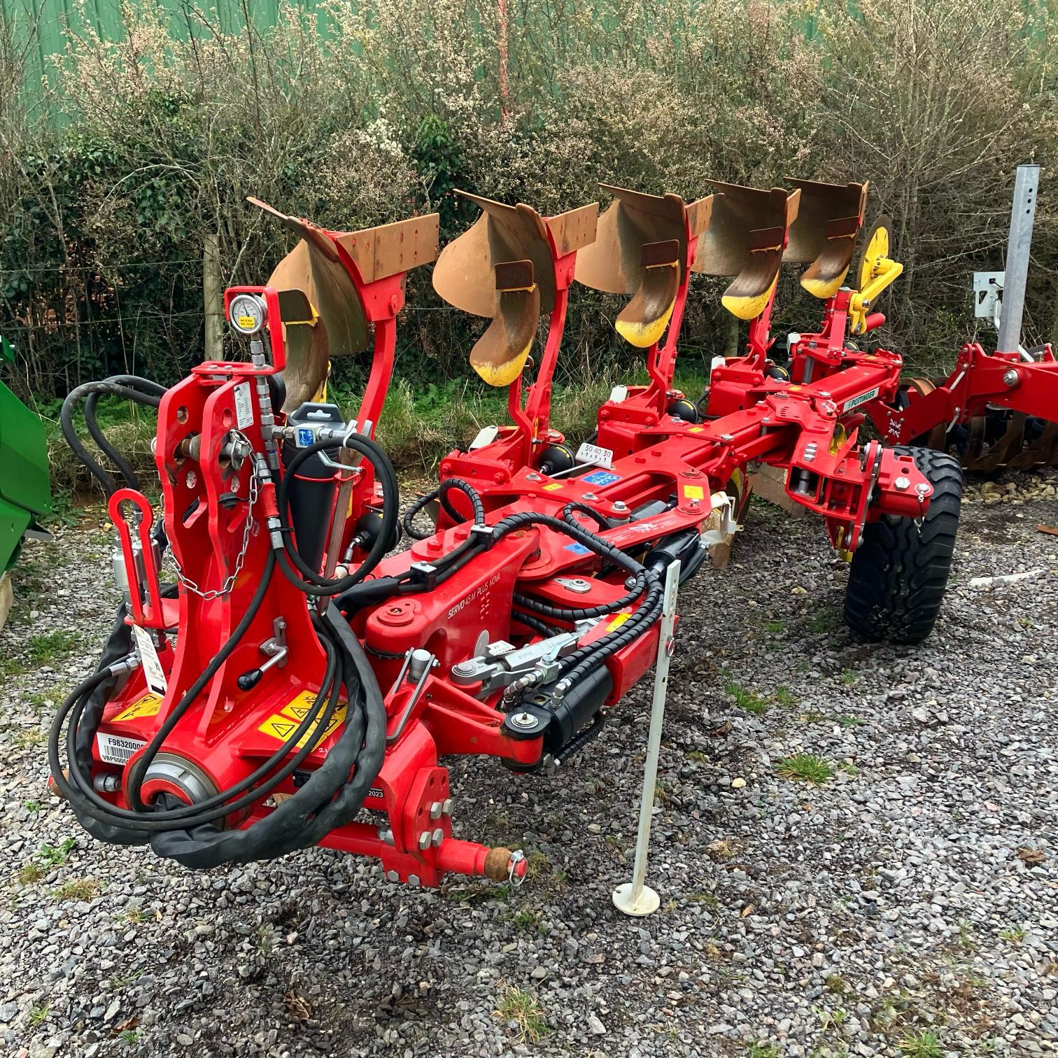 2023 Pottinger SERVO 45M PLUS NOVA