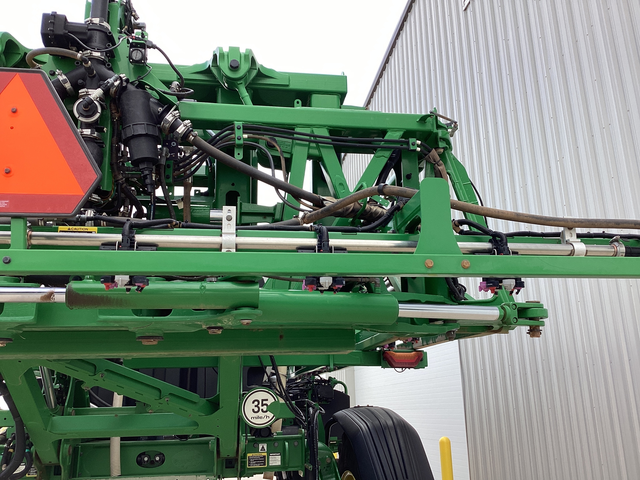 2022 John Deere 410R Image 18