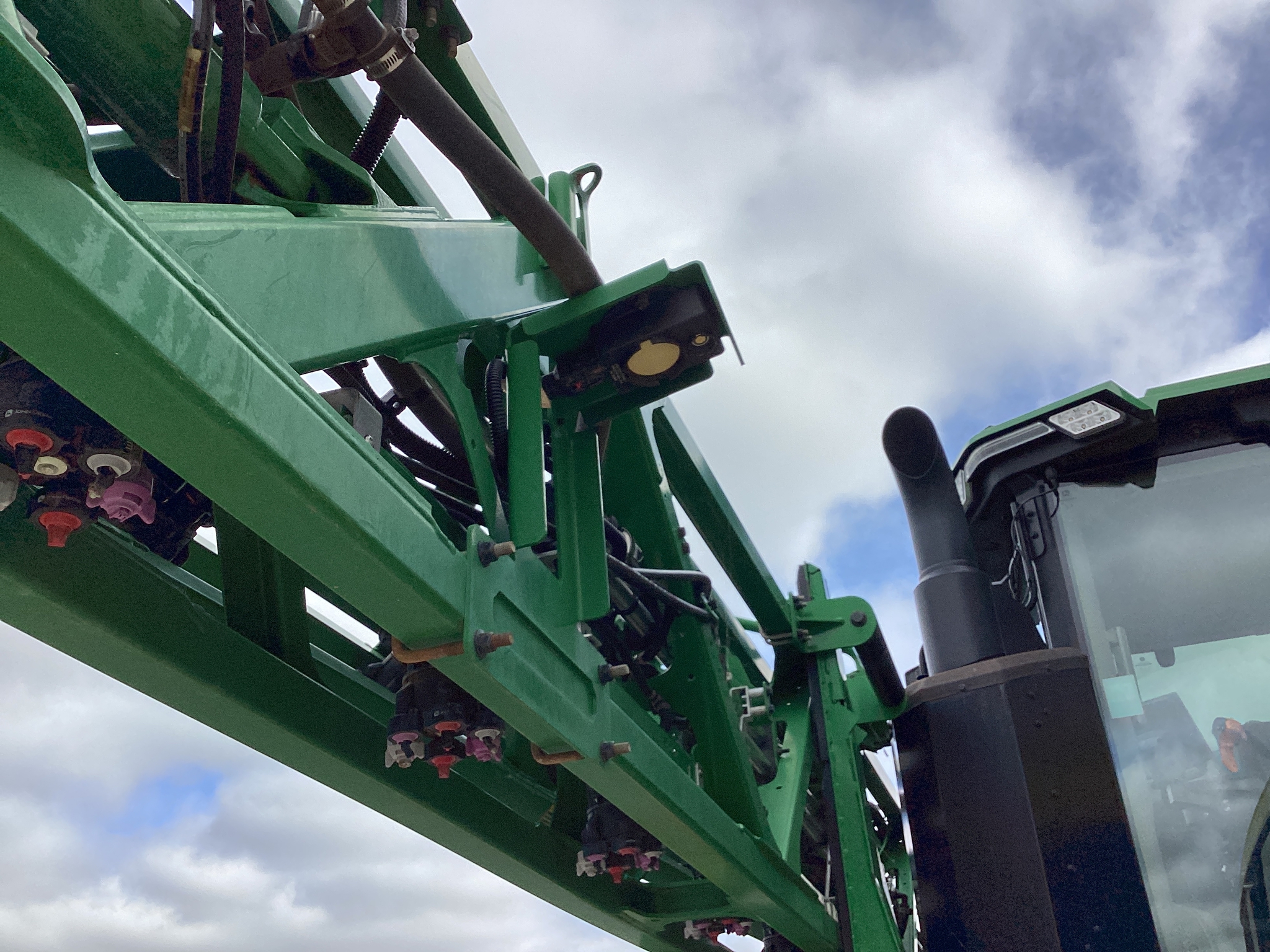 2022 John Deere 410R Image 22