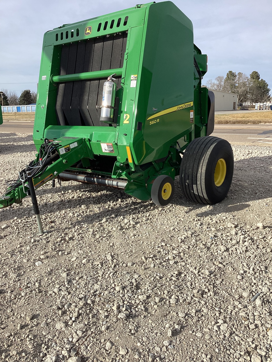 2023 John Deere 560R Image 10