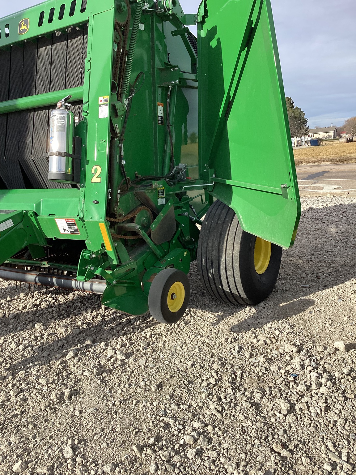 2023 John Deere 560R Image 13