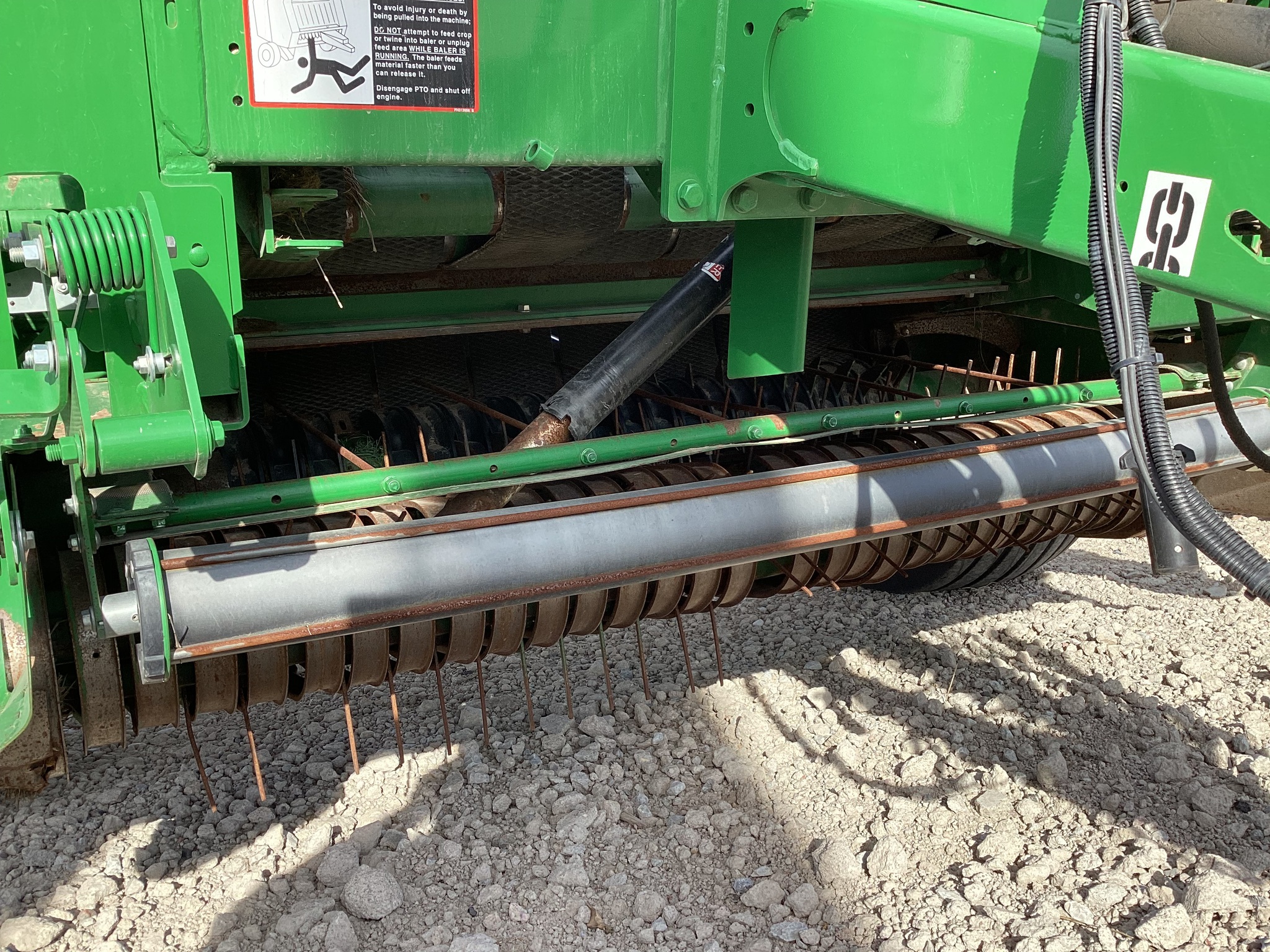 2023 John Deere 560R Image 15