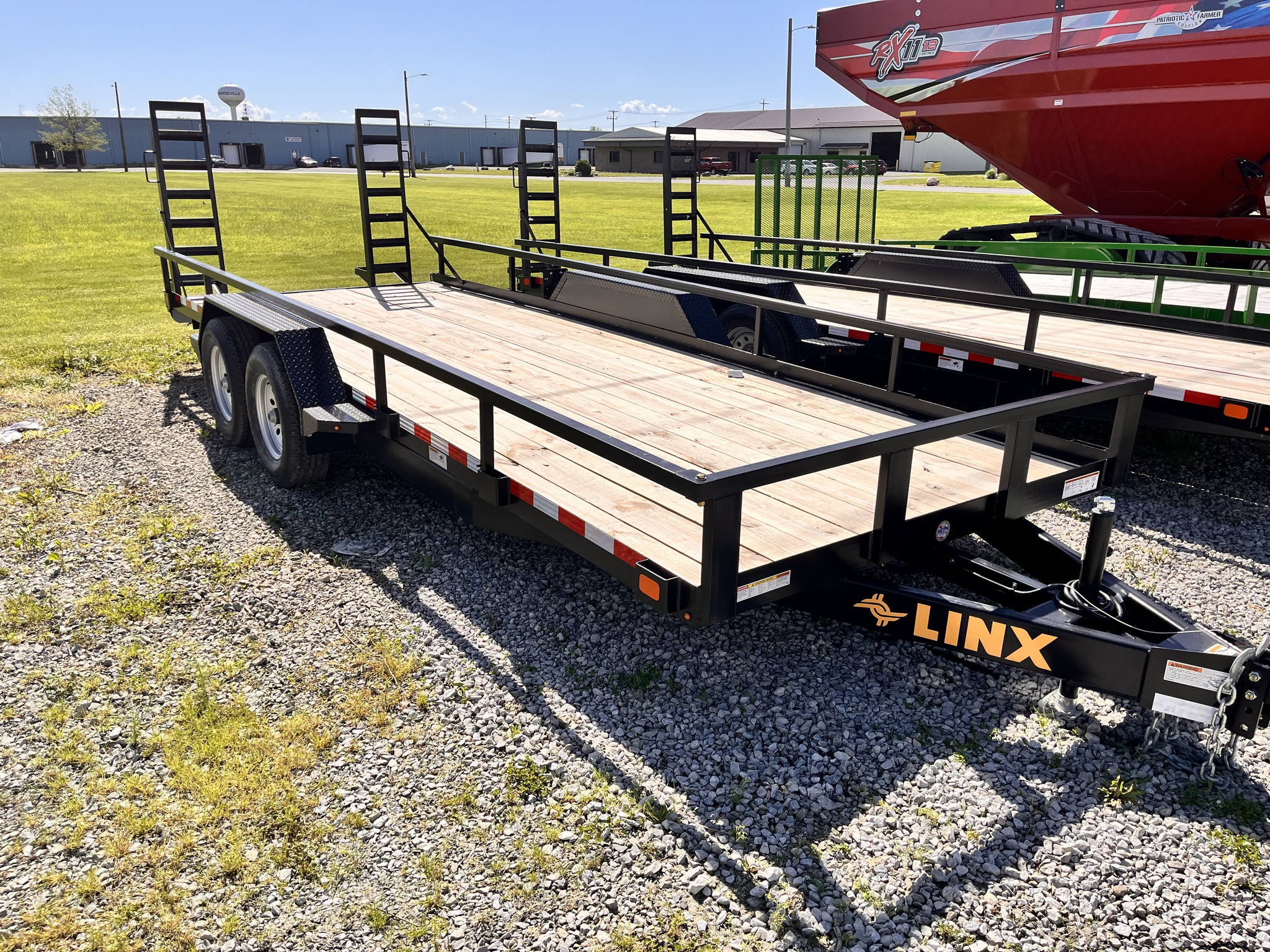2024 Linx EQ10020RS Image 1