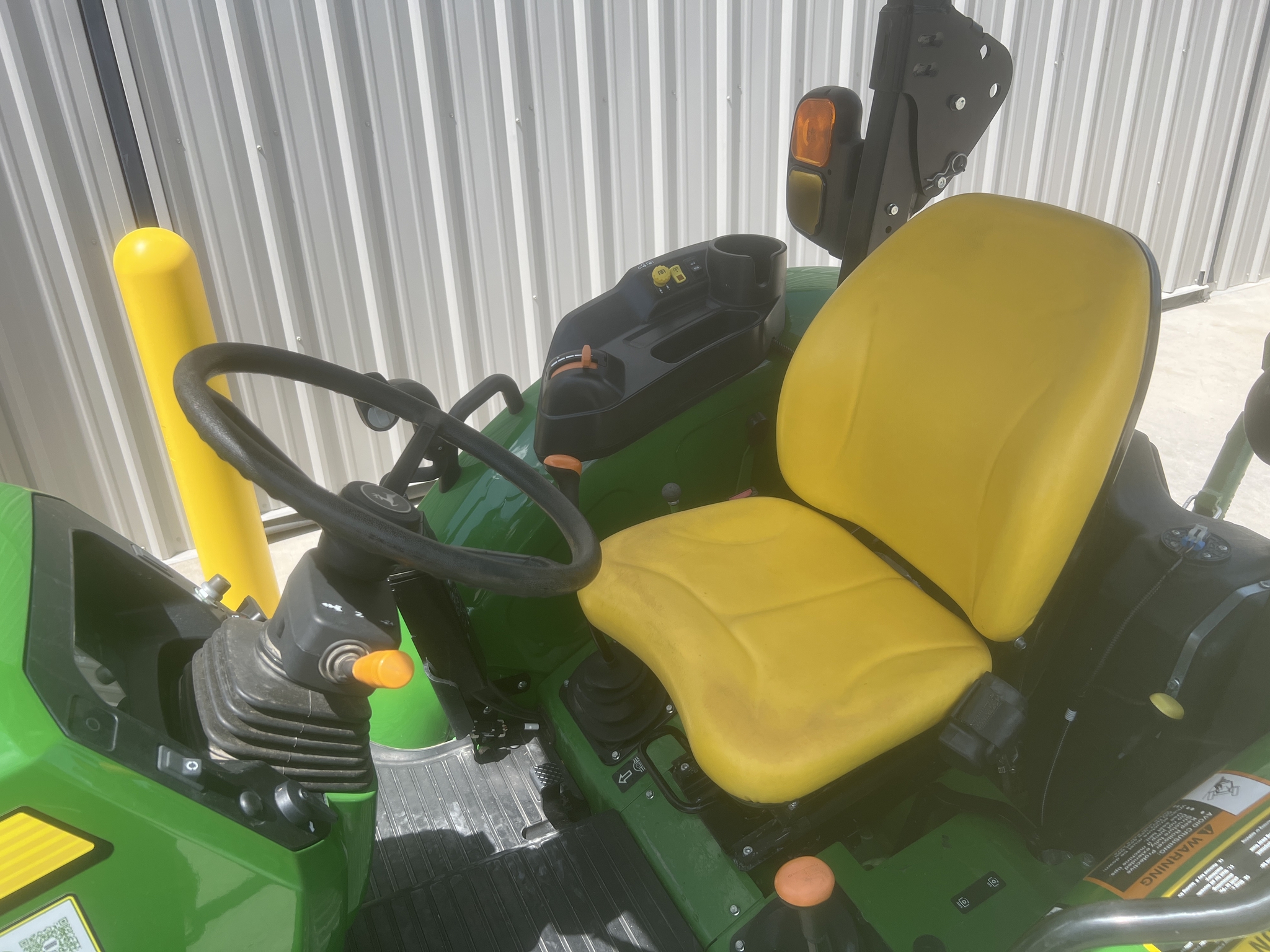 2024 John Deere 5060E Image 18