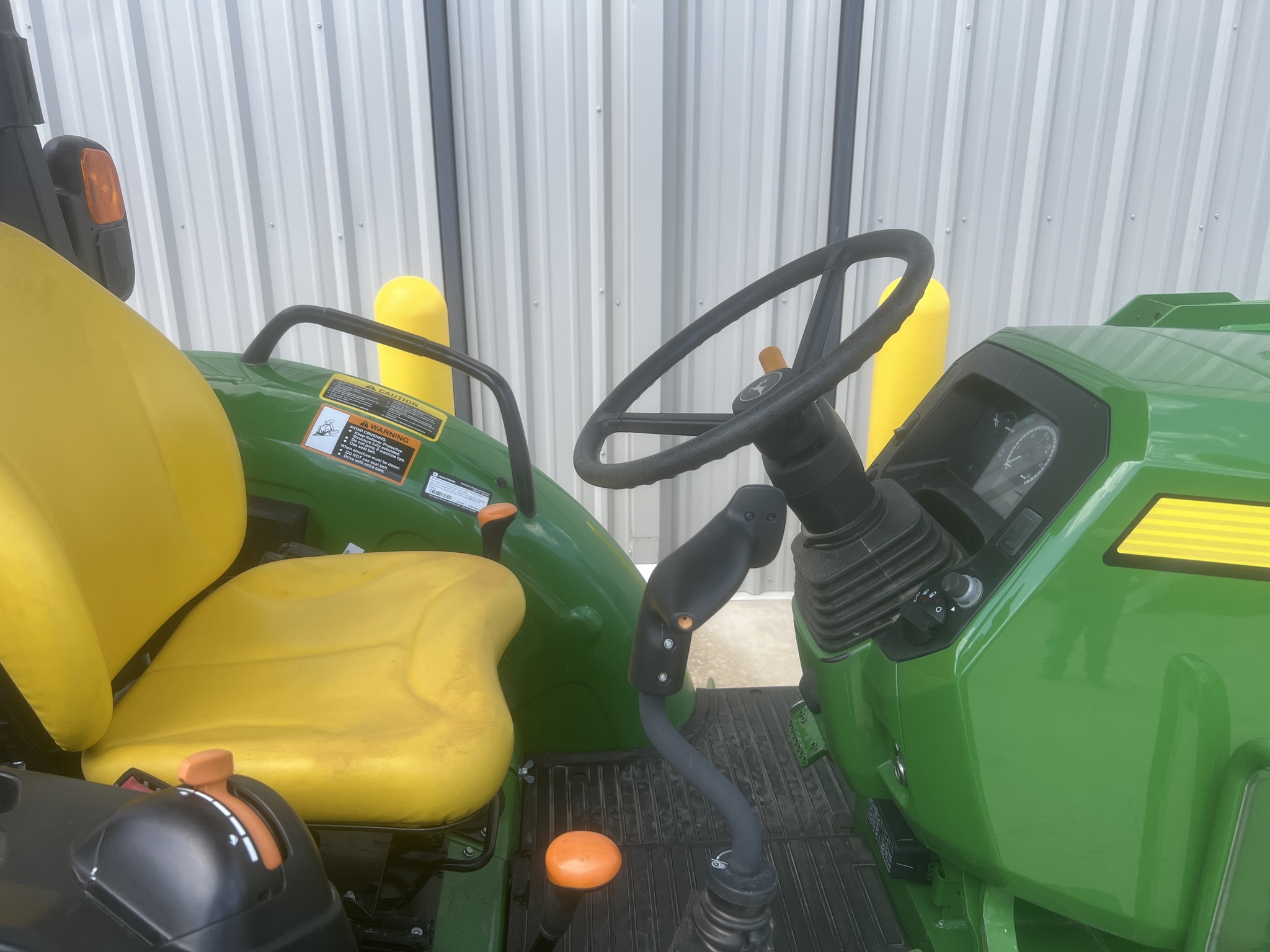 2024 John Deere 5060E Image 19