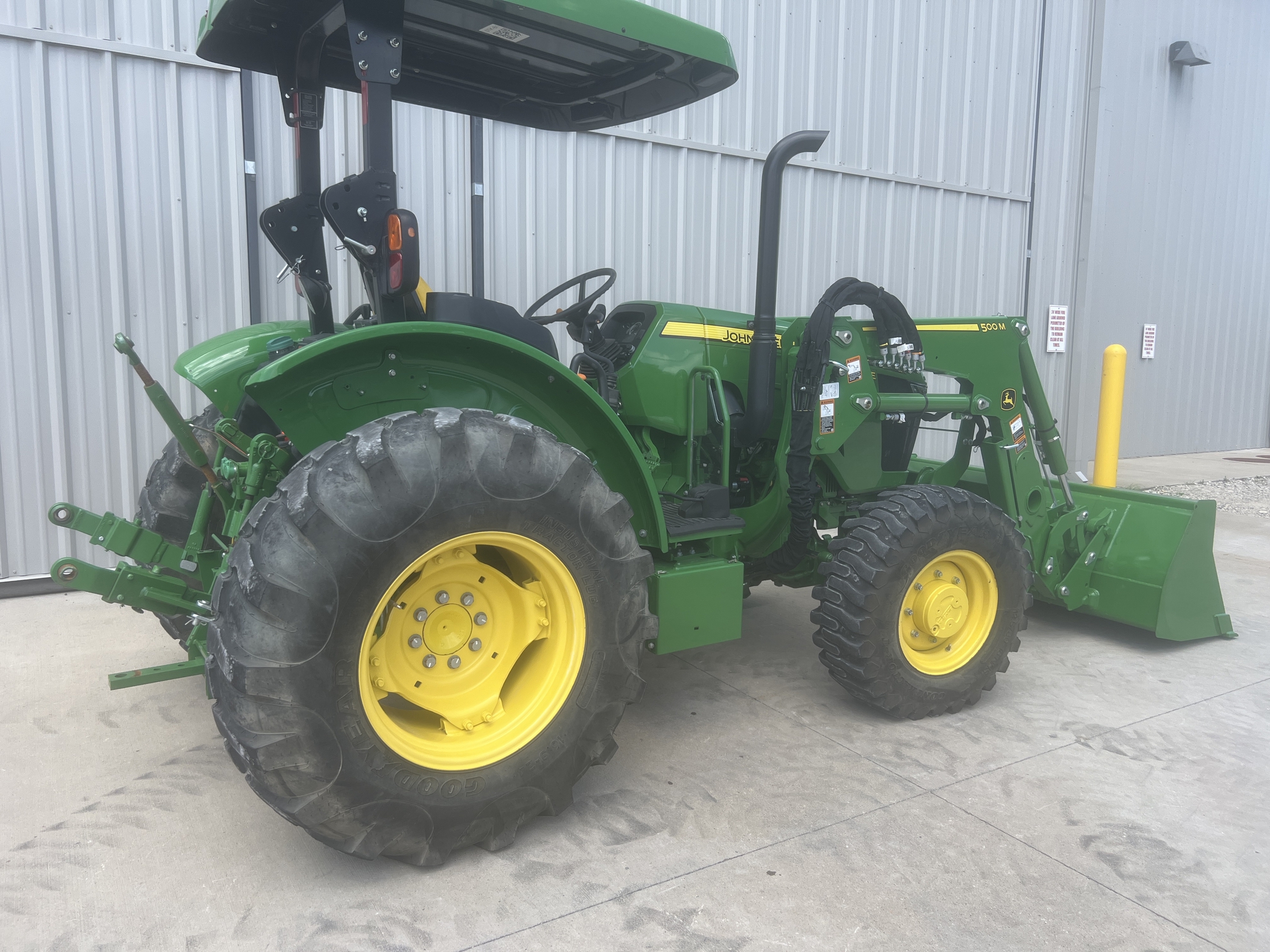 2024 John Deere 5060E Image 6