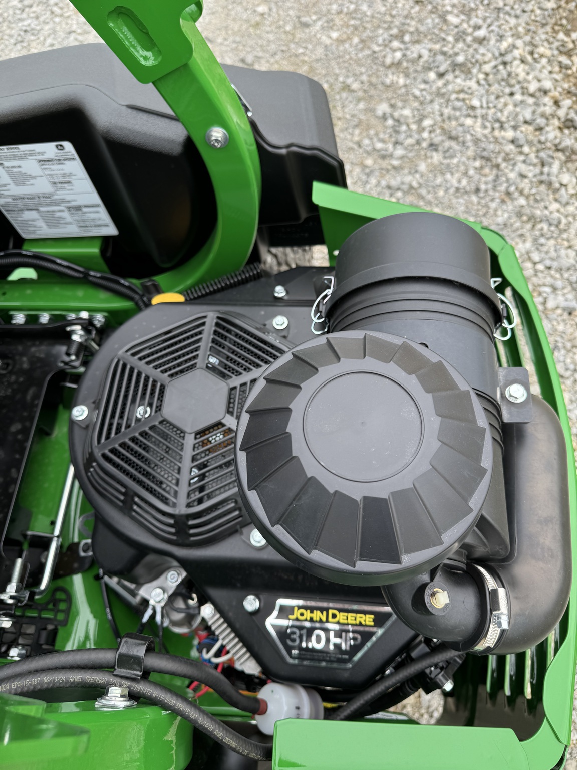 2025 John Deere Z960M Image 6