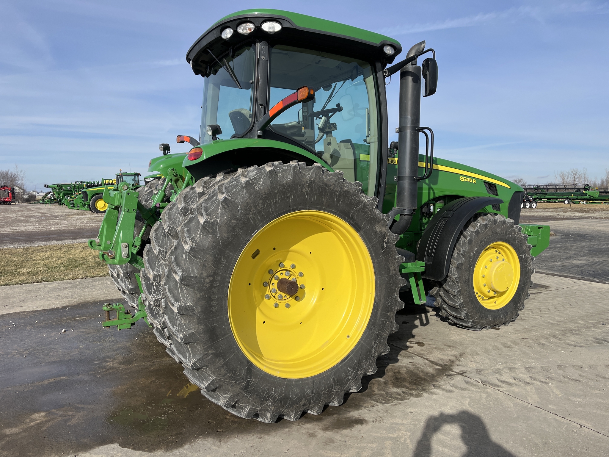 Used 2010 John Deere 8245R Row Crop Tractors at Koenig Equipment in Greensburg, IN - PhotoXL4