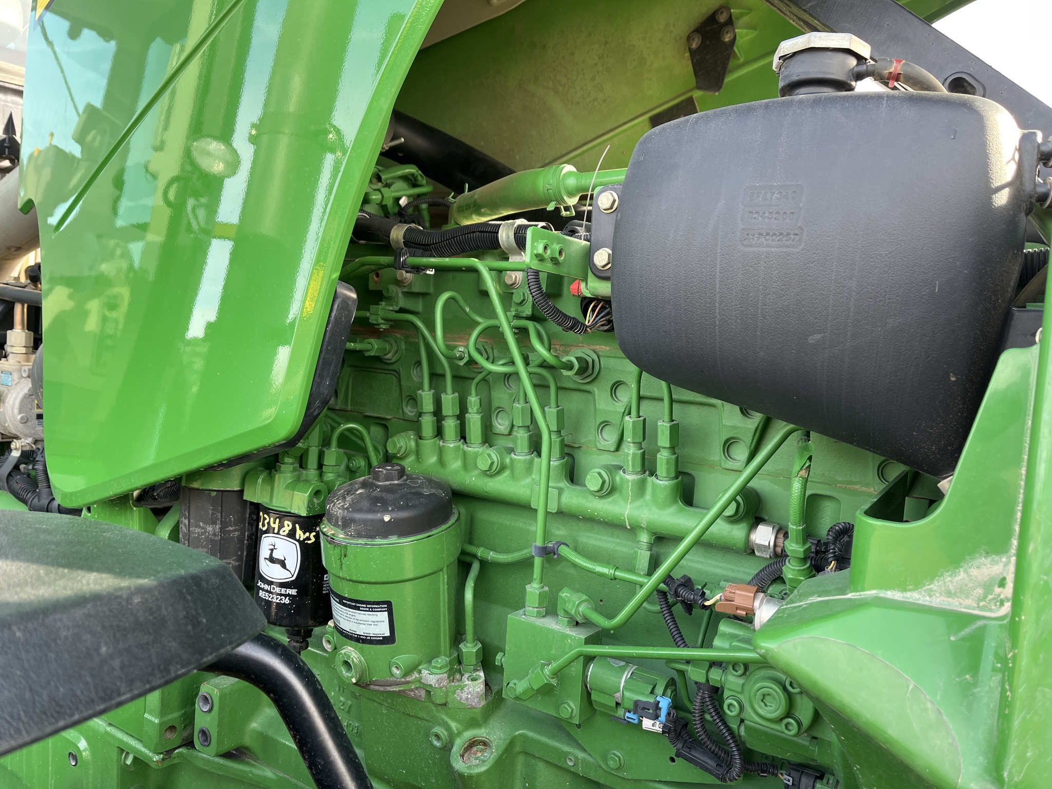Used 2010 John Deere 8245R Row Crop Tractors at Koenig Equipment in Greensburg, IN - PhotoXL17