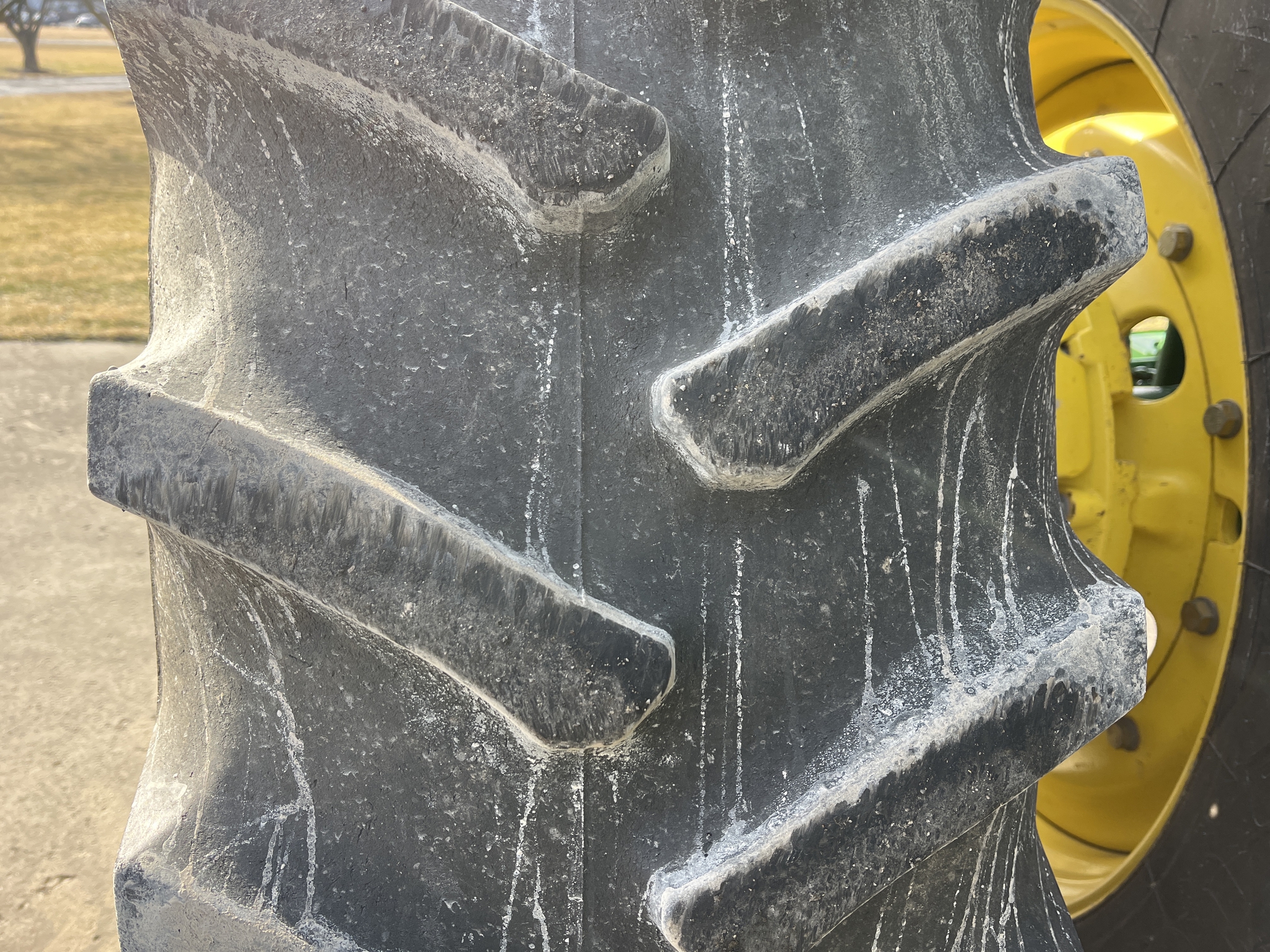 Used 2010 John Deere 8245R Row Crop Tractors at Koenig Equipment in Greensburg, IN - PhotoXL32