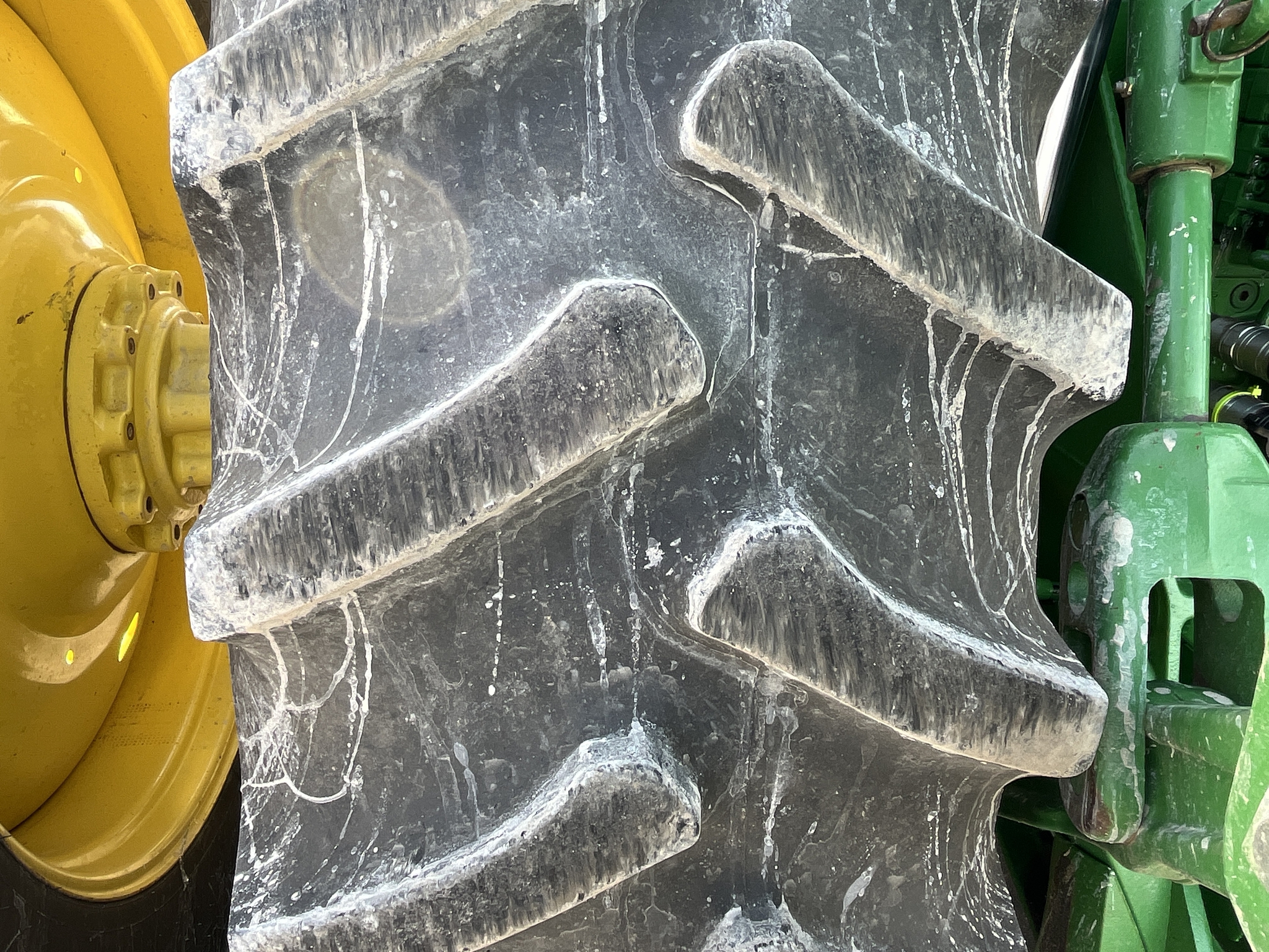 Used 2010 John Deere 8245R Row Crop Tractors at Koenig Equipment in Greensburg, IN - PhotoXL28