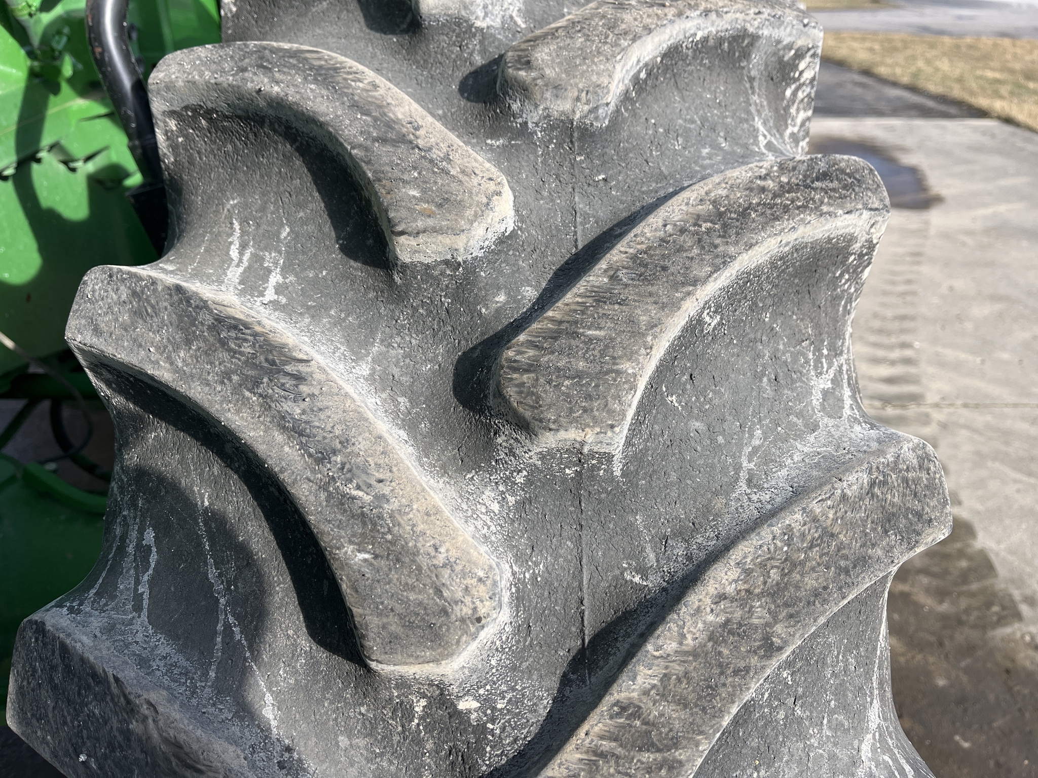 Used 2010 John Deere 8245R Row Crop Tractors at Koenig Equipment in Greensburg, IN - PhotoXL38