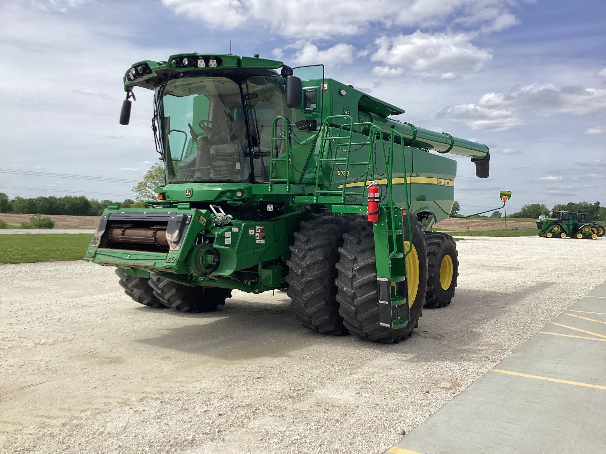  2024 John Deere S780 at Heritage Tractor in Rockport, IL