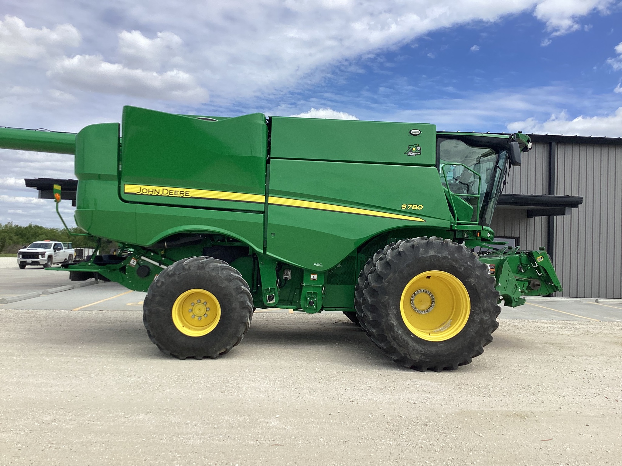  2024 John Deere S780 at Heritage Tractor in Rockport, IL