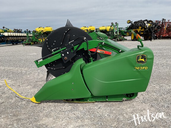 Photo of 2020 John Deere 740FD
