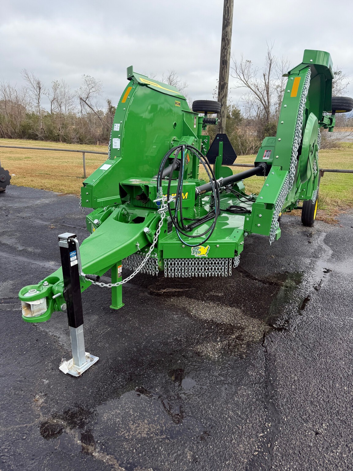 2024 John Deere FC15M Image 2
