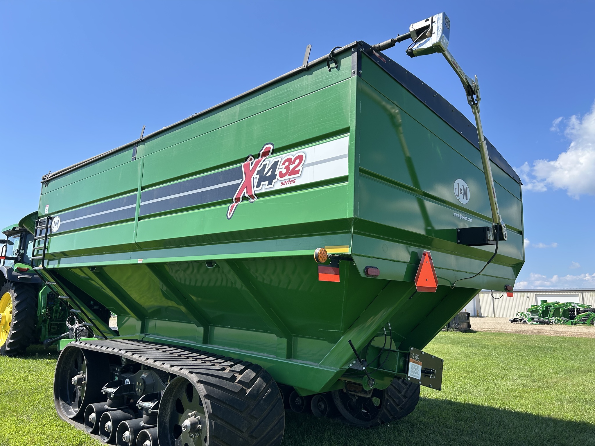  2019 J&M 1432-22T at Heritage Tractor in Lacon, IL