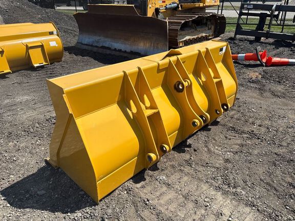 2024 John Deere 410P1.5CY