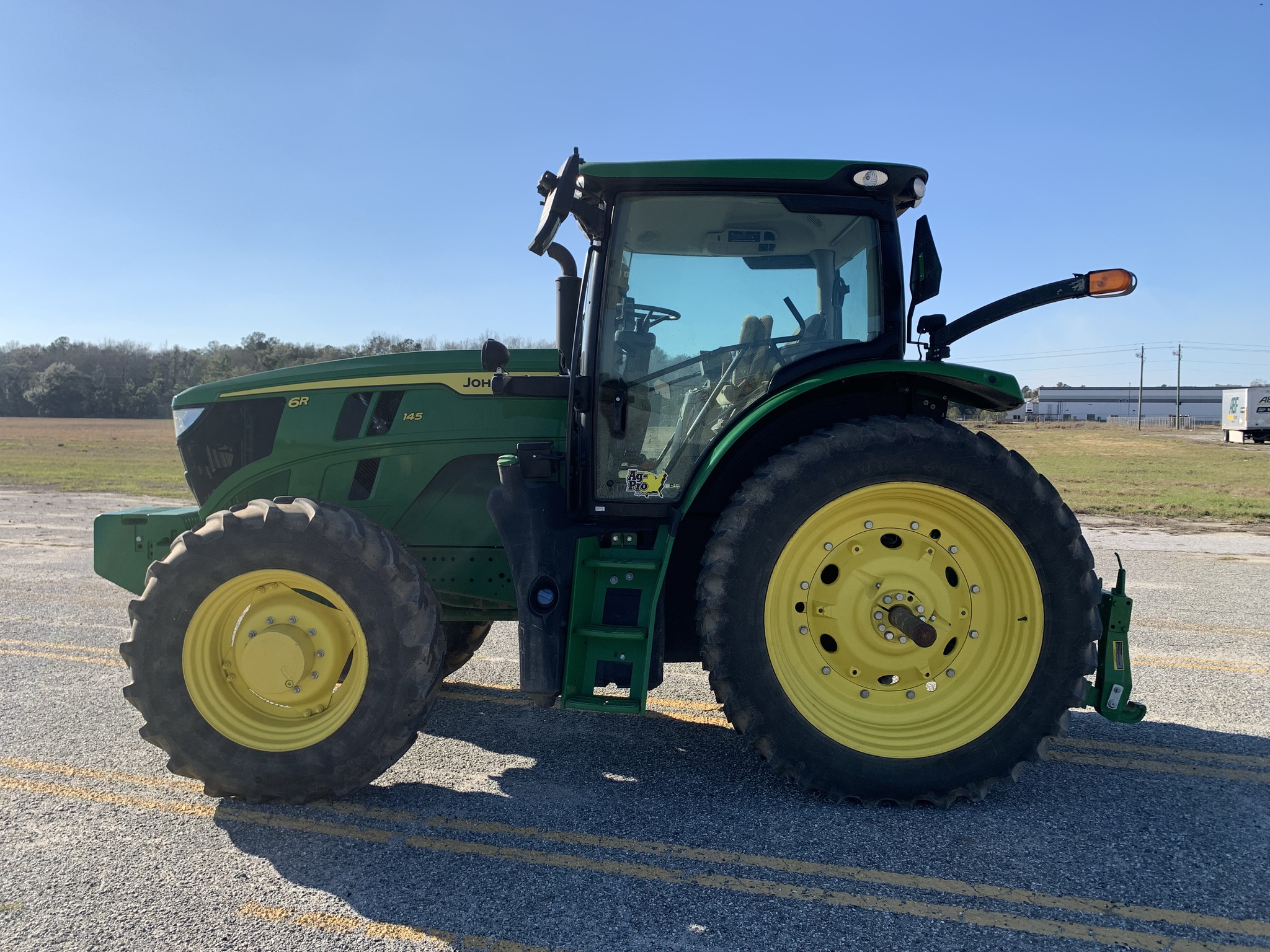 2023 John Deere 6R 145 Image 4