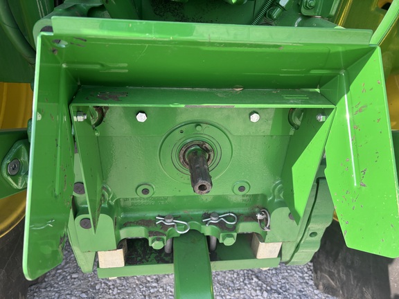 2022 John Deere 6175R