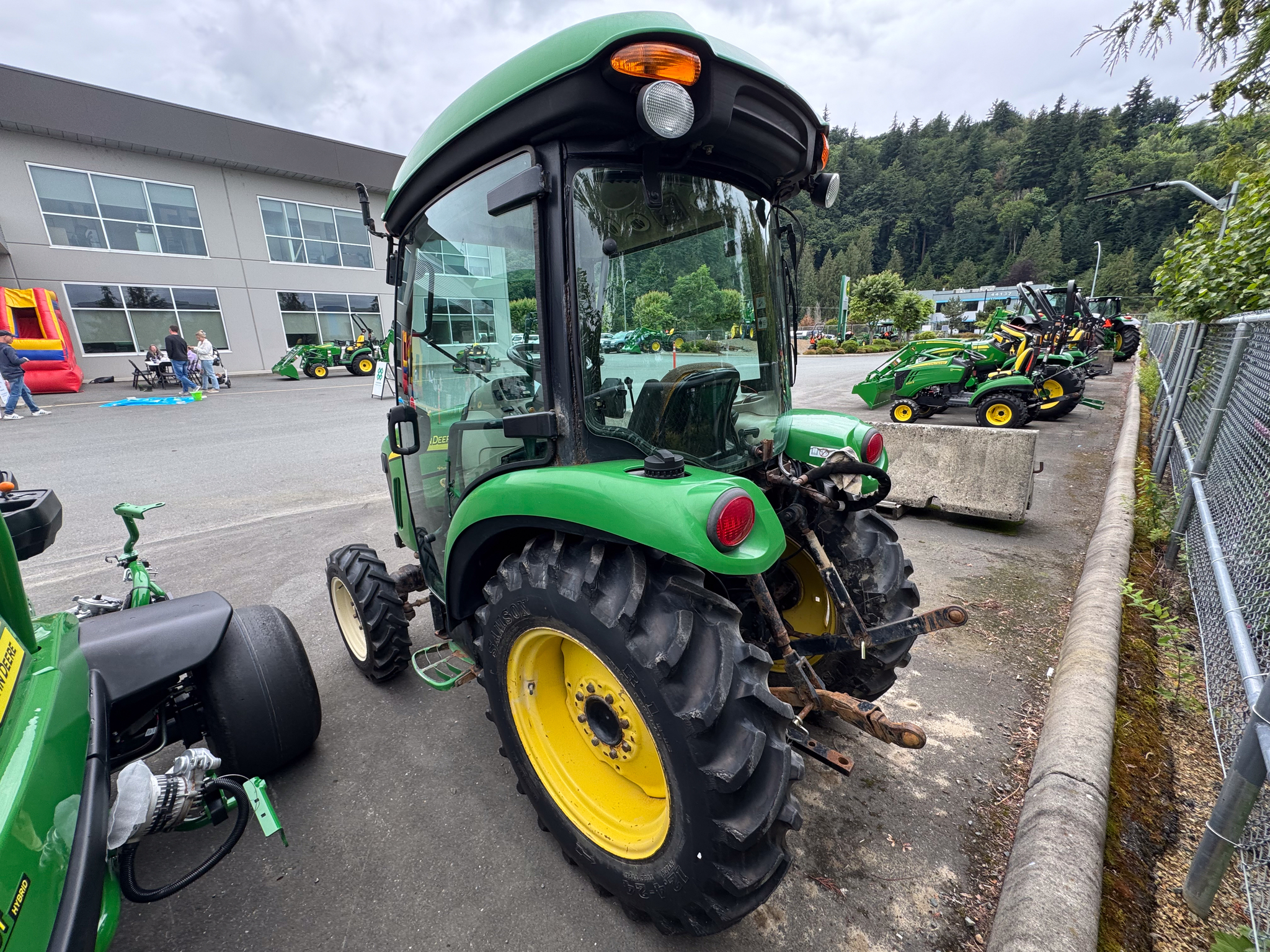 2007 John Deere 3720 Image 4