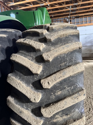 Used 2013 John Deere 9560R Articulated 4WD Tractors at Horizon Ag & Turf in Edmonton West, AB - Photo4
