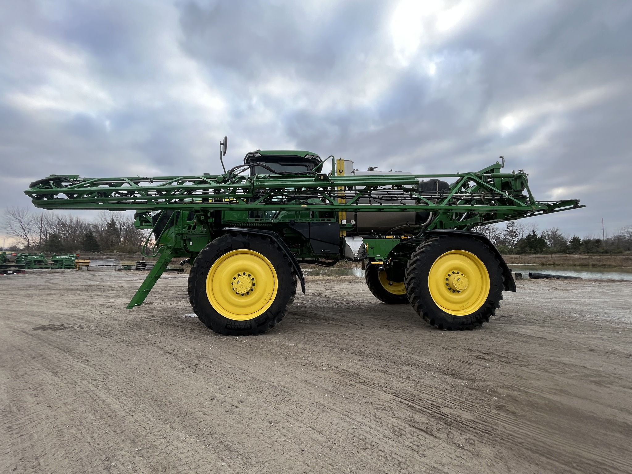  2025 John Deere 616R at Heritage Tractor in Pittsburg, KS
