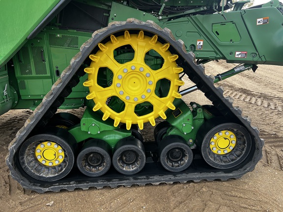 2023 John Deere X9 1100 - Photo16