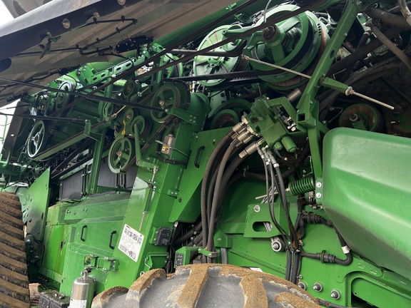 2023 John Deere X9 1100 - Photo23
