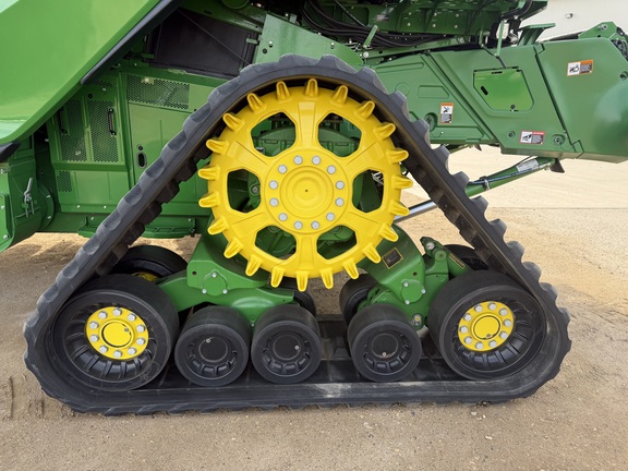 2023 John Deere X9 1100 - Photo17