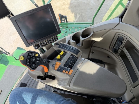 2023 John Deere X9 1100 - Photo47
