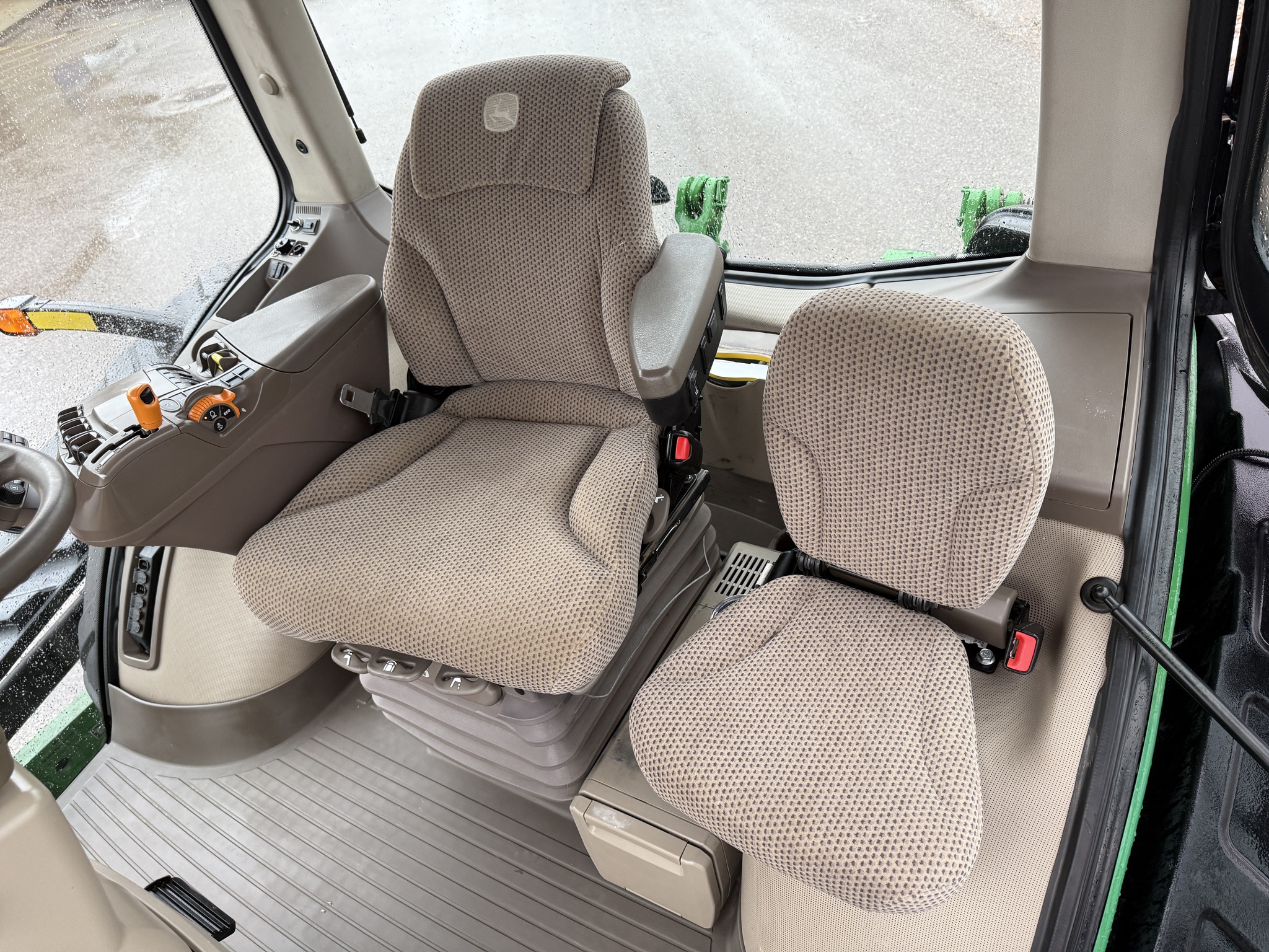 2018 John Deere 8370RT Image 13