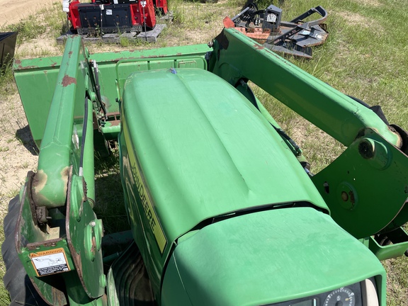 2012 John Deere 6330 Photo 2