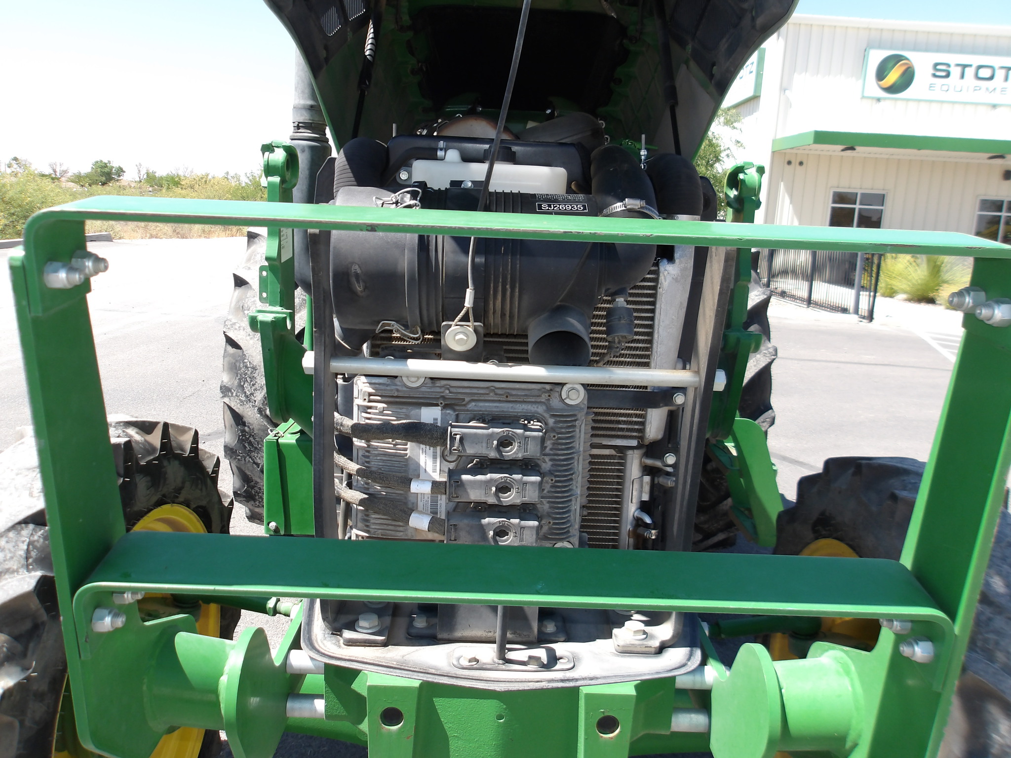 2022 John Deere 5065E Image 19