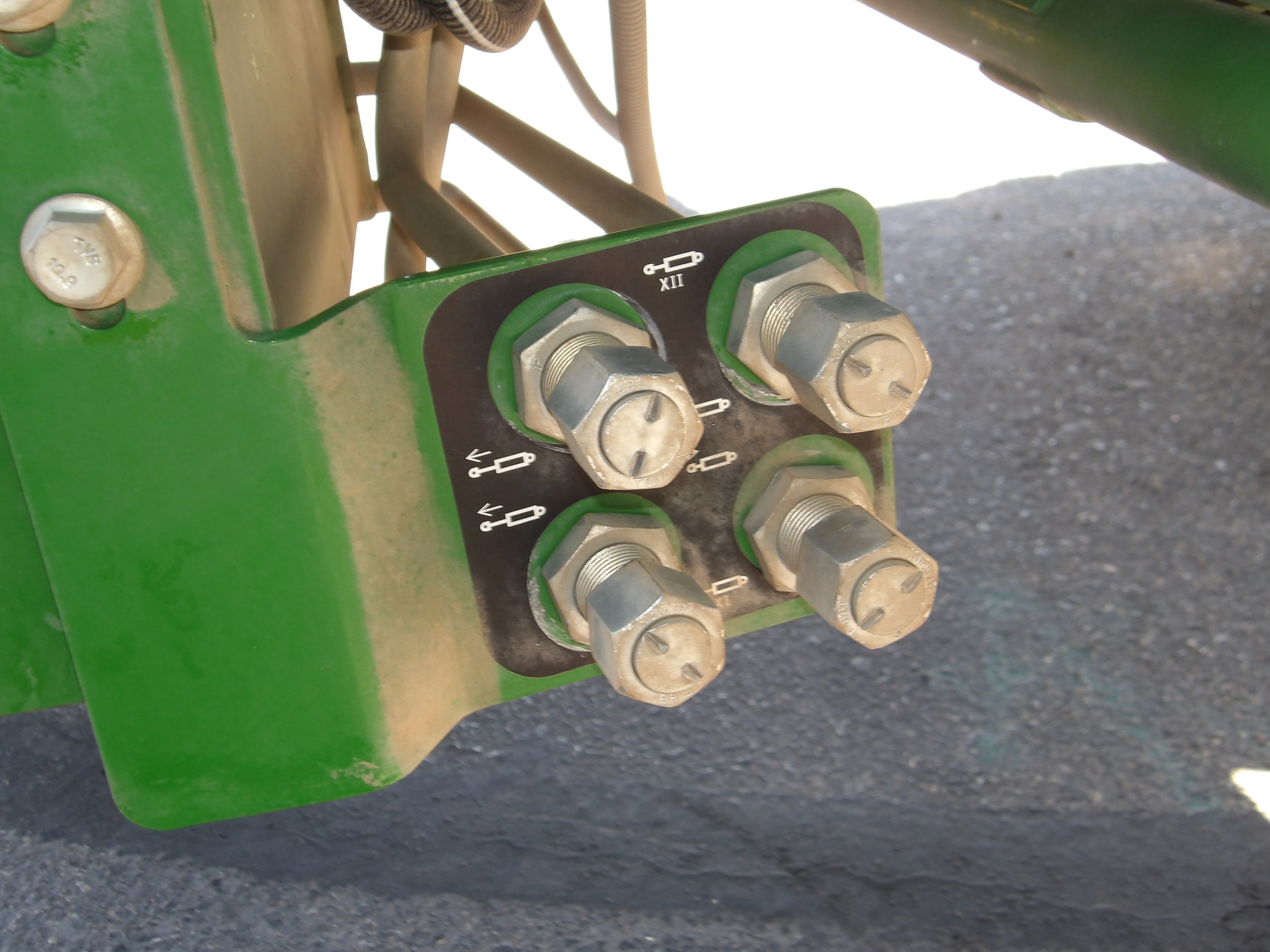 2022 John Deere 5065E Image 24