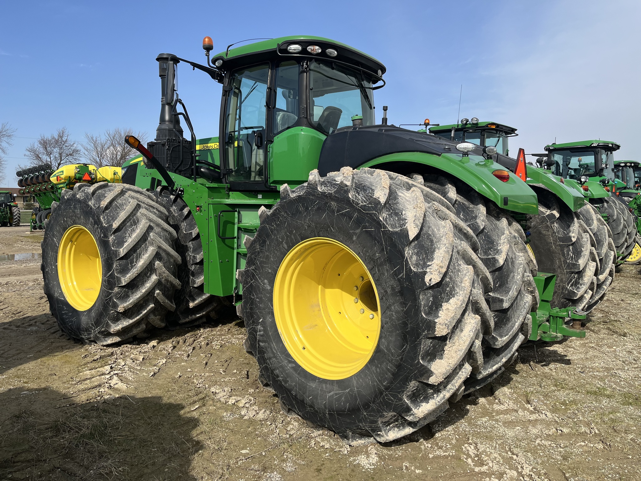 2021 John Deere 9520R Articulated 4WD Tractors