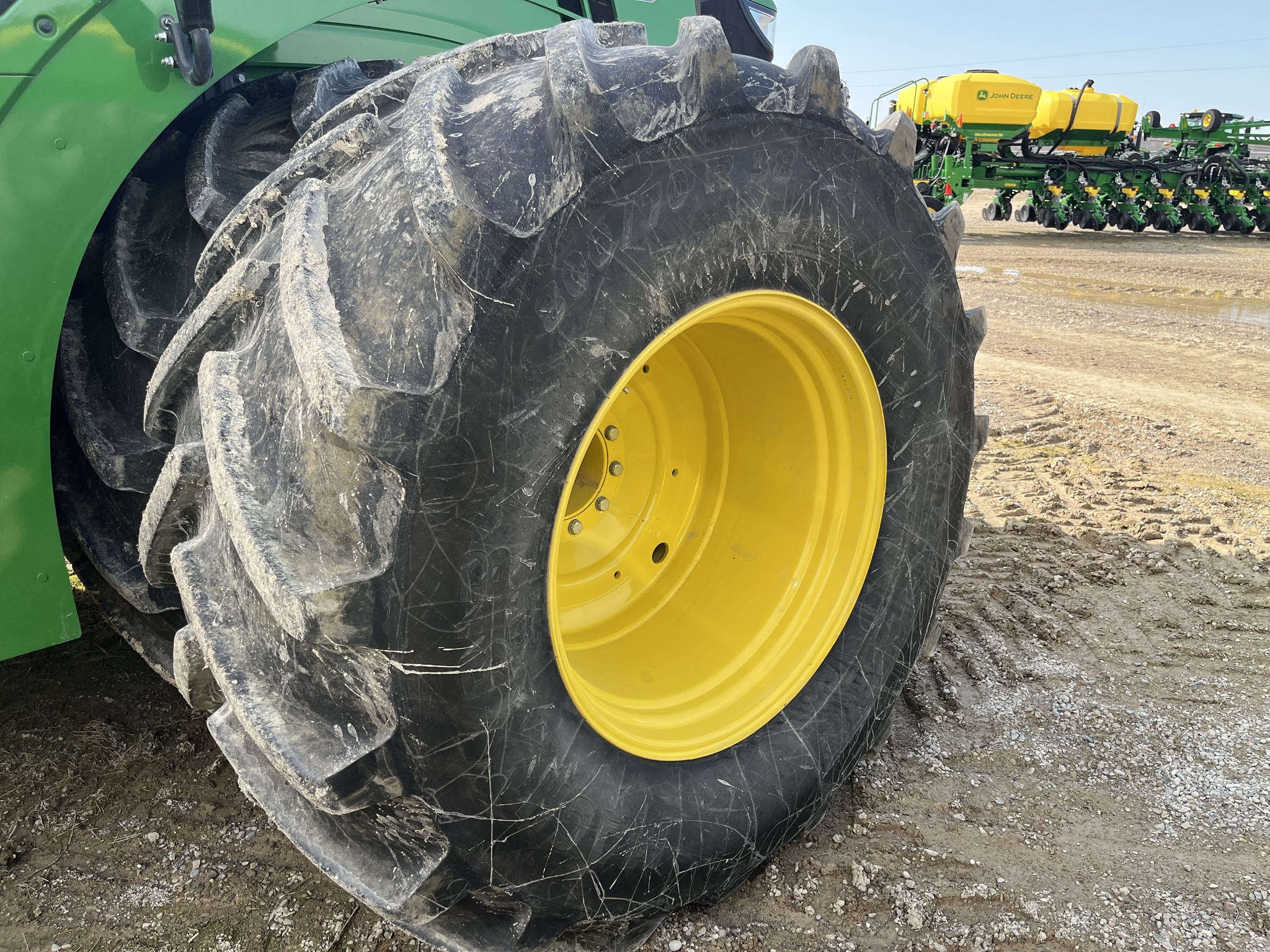 2021 John Deere 9520R Articulated 4WD Tractors