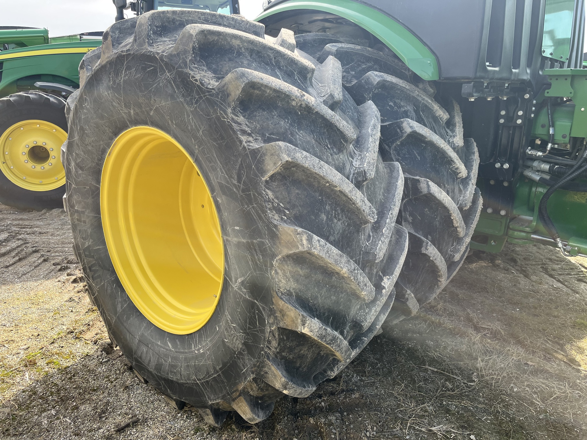 2021 John Deere 9520R Articulated 4WD Tractors