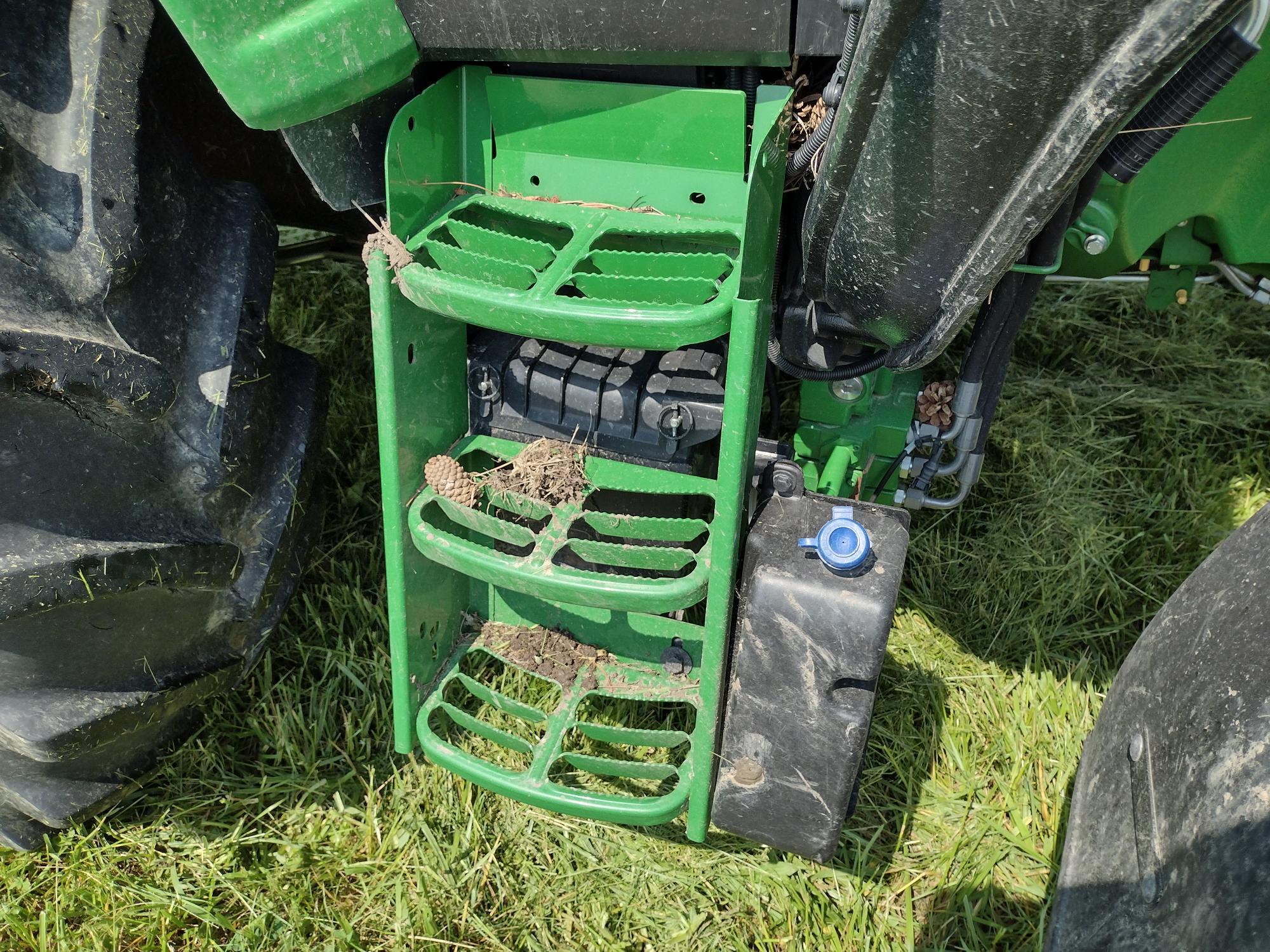 2023 John Deere 6120M Image 12